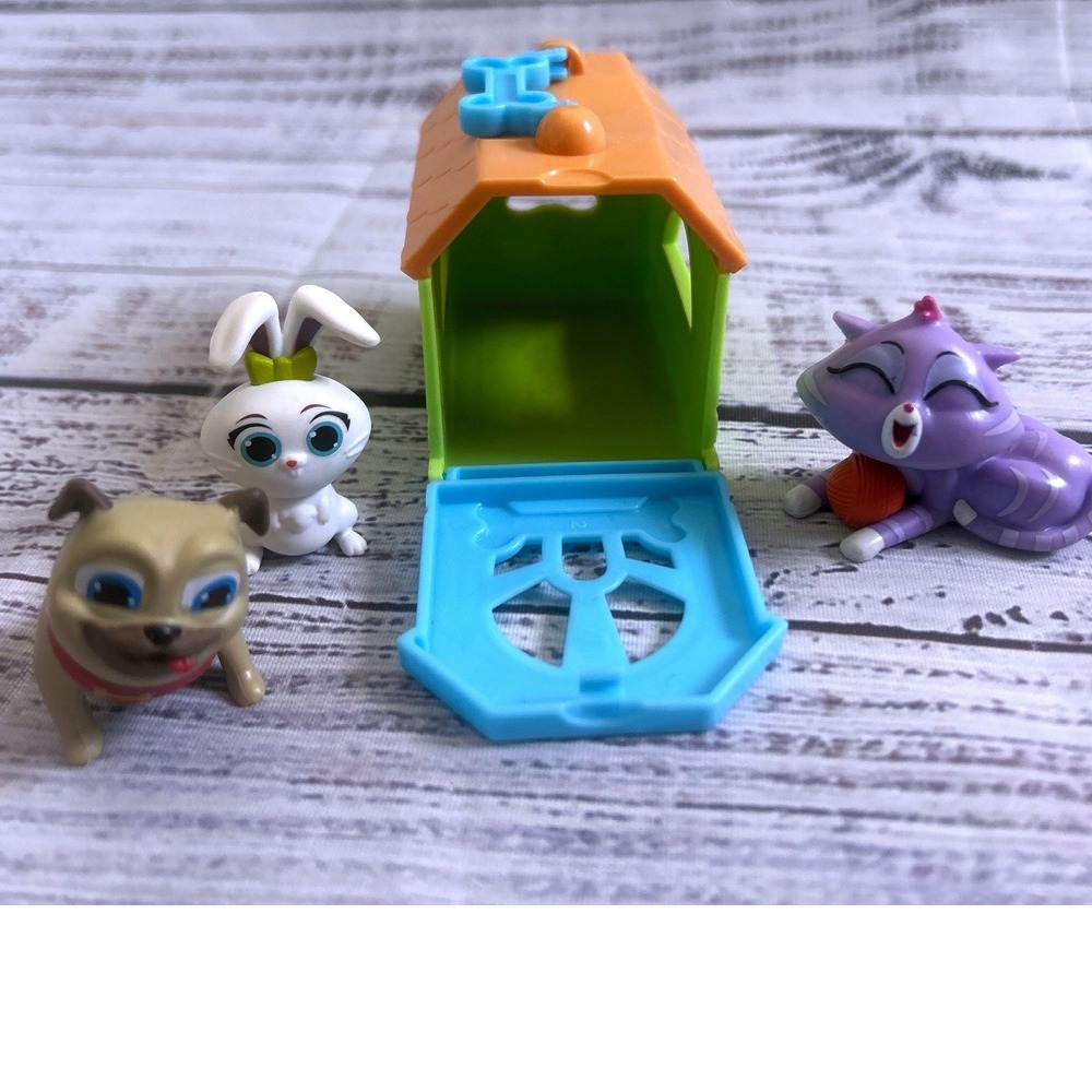 Disney Jr Puppy Dog Pals Figures Rolly Pug Hissy Cat Sallie Bunny Travel Carrier